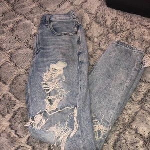 Ripped Mom Jeans